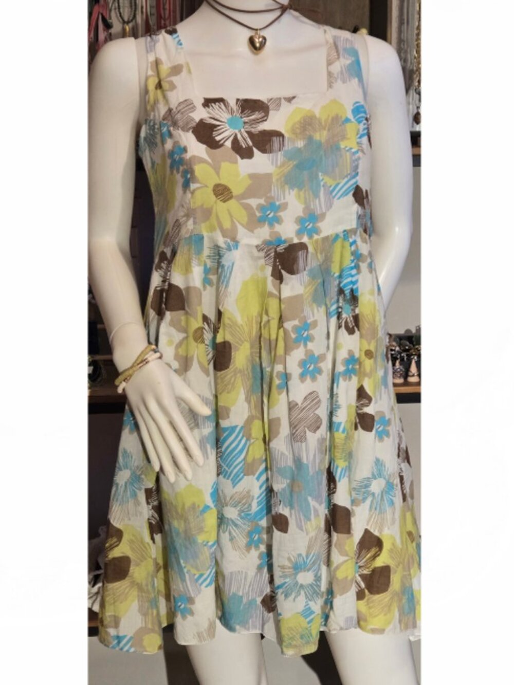 LAST CHANCE Floral Cotton Mini Dress Large